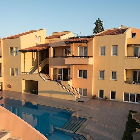 Mythos Beach Hotel Apartments Maleme  Exterior photo