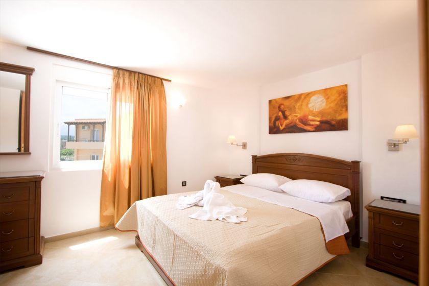 Mythos Beach Hotel Apartments Maleme  Exterior photo