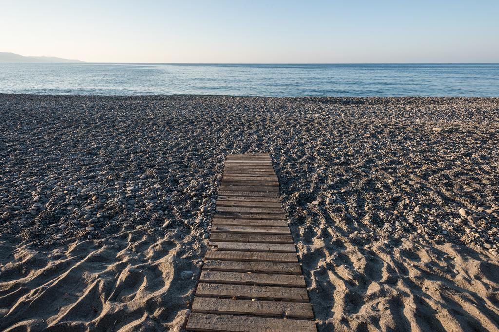 Mythos Beach Hotel Apartments Maleme  Exterior photo